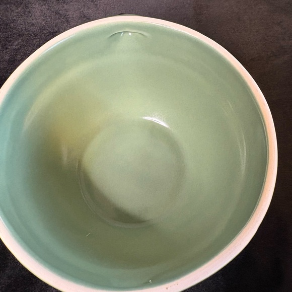 Set Of Green Stoneware Bowls with Wooden Handles - Picture 4 of 10